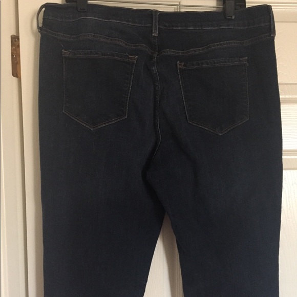 NWOT Old Navy dark denim bootcut jeans 16 short - Picture 12 of 14